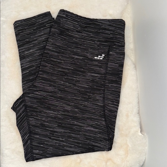 BCG Cropped Leggings w Pocket & Mesh Leg Space Dye Gray Women’s 1X - Picture 1 of 9